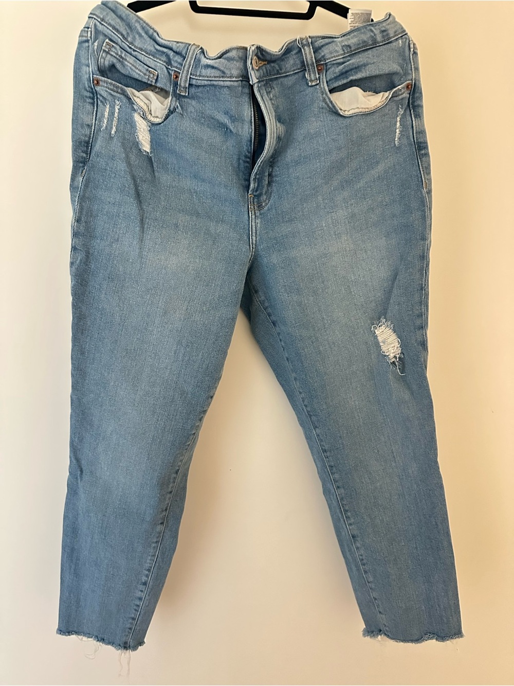 Old Navy Light Blue Distressed Women's Jeans